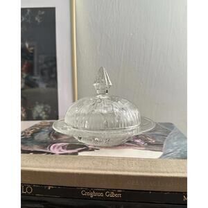 Jeannette IRIS and HERRINGBONE Depression Glass Covered Domed Dish 1930s